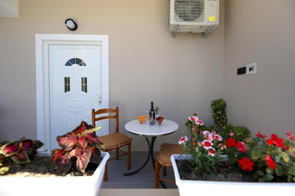 Guest House Narta Vlore Luaran gambar