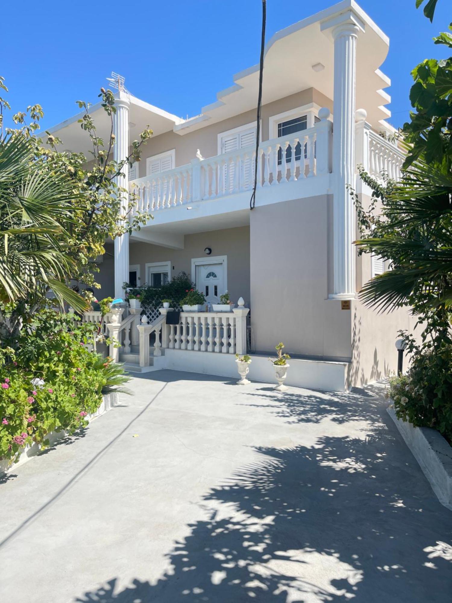 Guest House Narta Vlore Luaran gambar